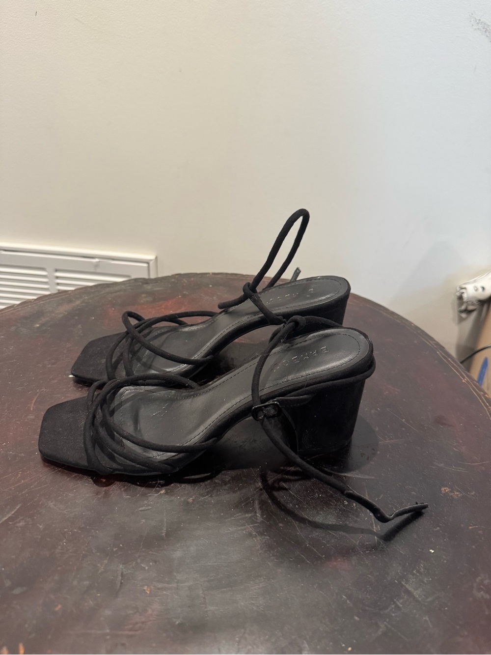 BAMBOO Black Strappy Block Heel Sandals size 8.5